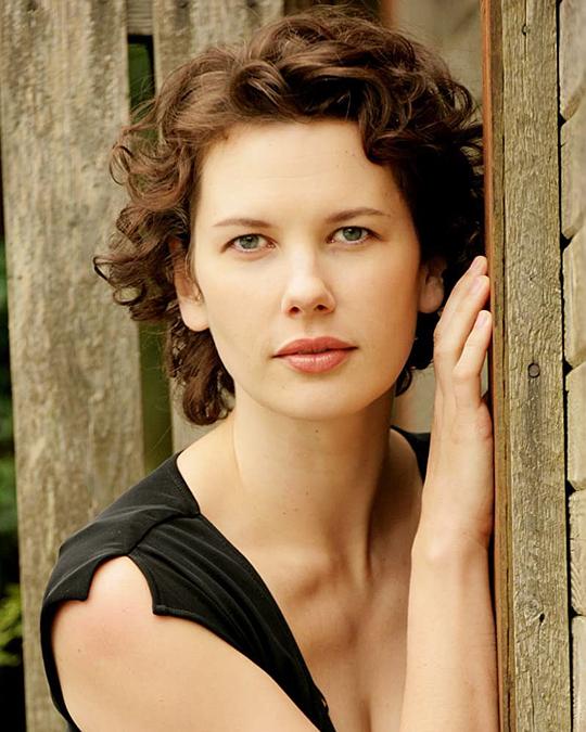 Tiffany Lyndall-Knight照片