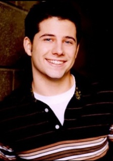 凯尔斯威兹 Kyle Switzer照片