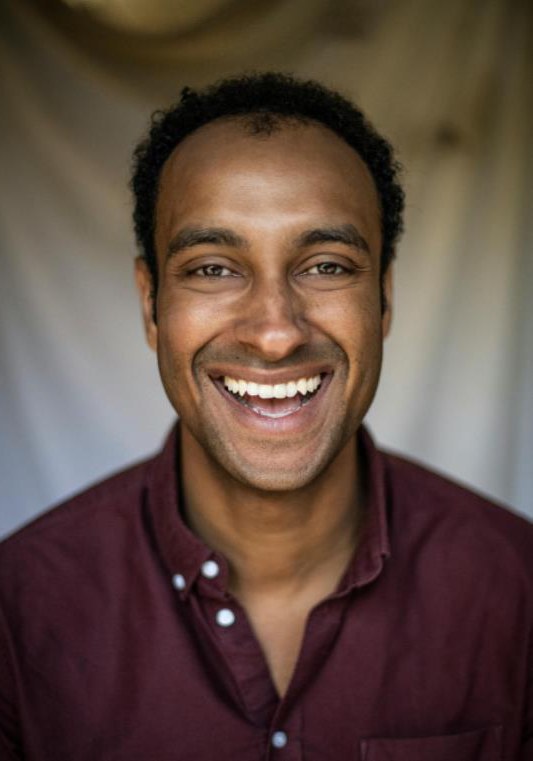 马修·奥基尼 Matthew Okine照片