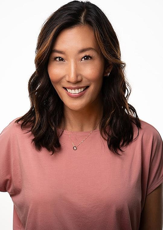 埃丝特·K·切 Esther K. Chae照片