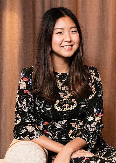 伊冯·哈娜·易 Yvonne Hana Yi照片