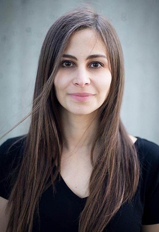 乔凡娜·萨尔奎斯 Giovanna Sarquis照片