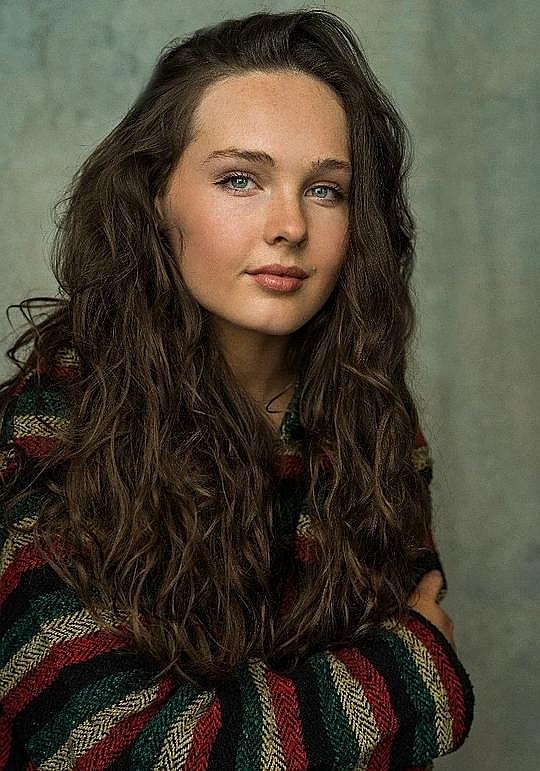 朱迪·普雷斯 Jodie Price照片