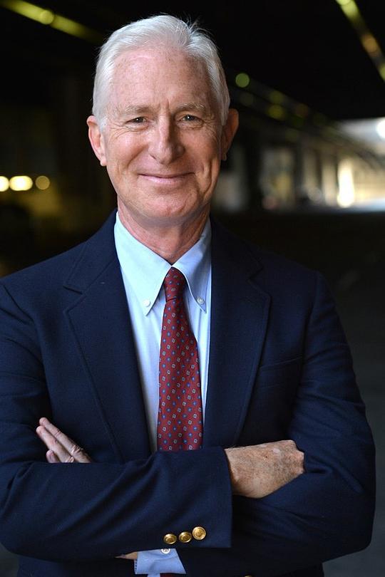 菲尔·里夫斯 Phil Reeves照片