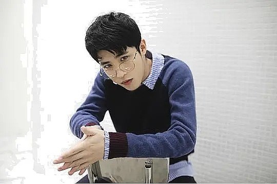 吕晋源 Jinyuan Lü照片
