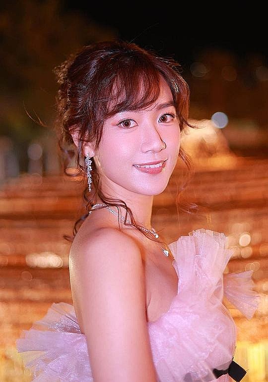 吴洛汶 Monica Ng照片