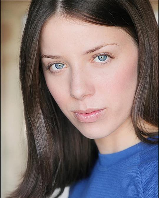 萨拉斯维恩 Sara Swain照片