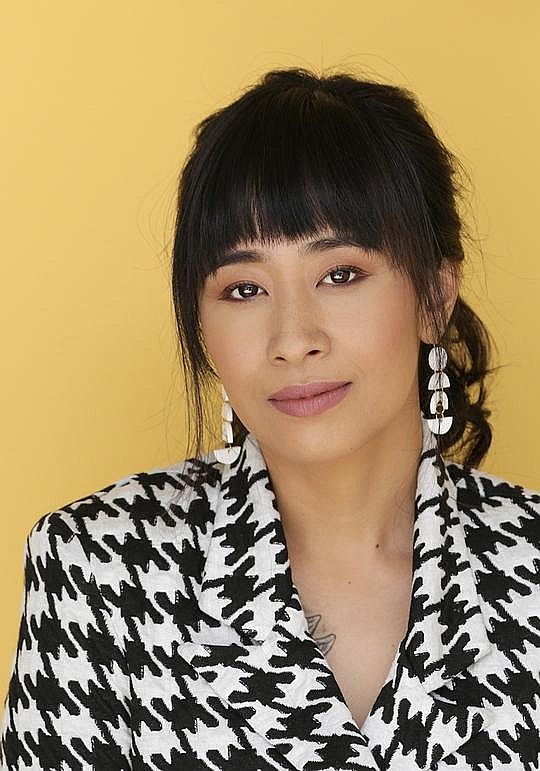 查勒妮·得古兹曼 Charlene deGuzman照片
