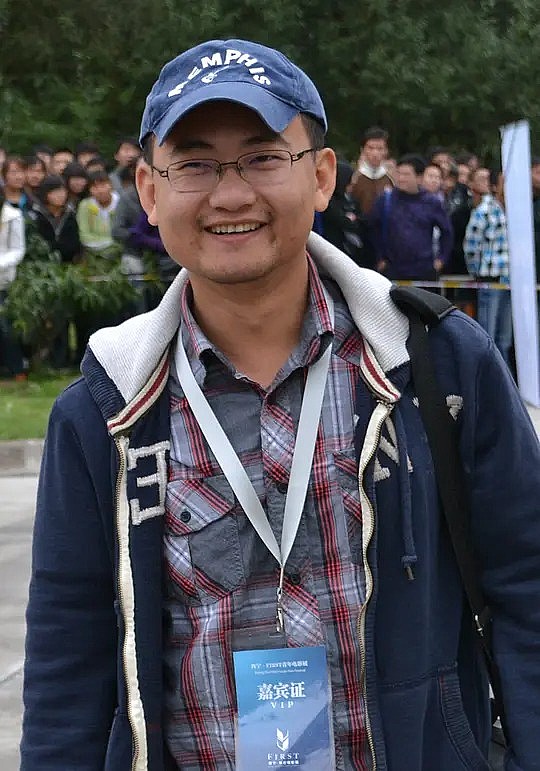 万鹏 Peng Wan照片