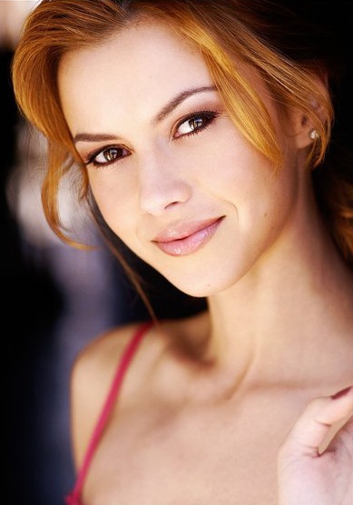 依莱娜 维奥莱特 Irena A. Hoffman照片