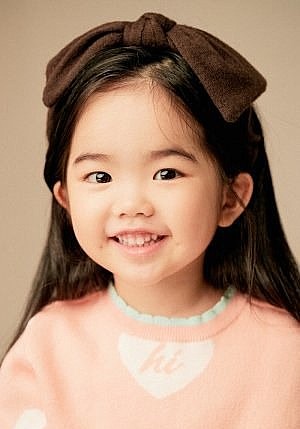 吴恩书 Oh Eun Seo照片