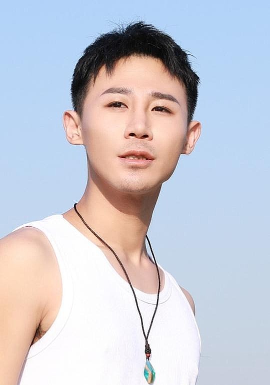 赵德龙 Delong Zhao照片