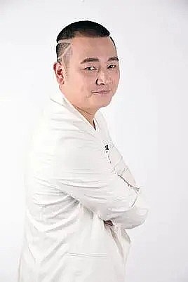 王二莽 Lei Wang照片