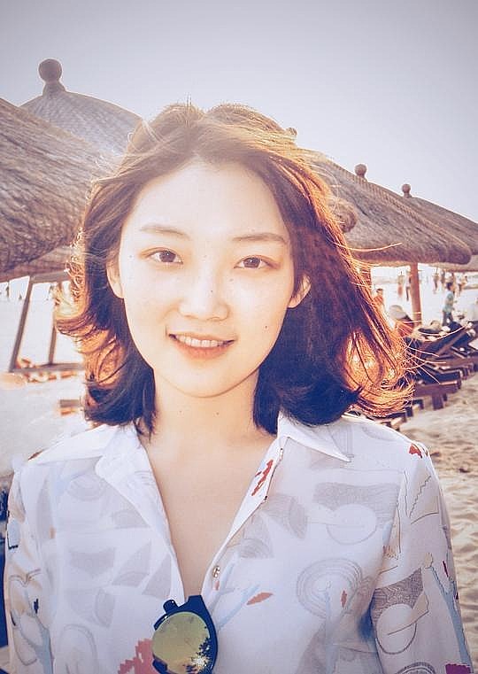 邹藜 Li Zou照片