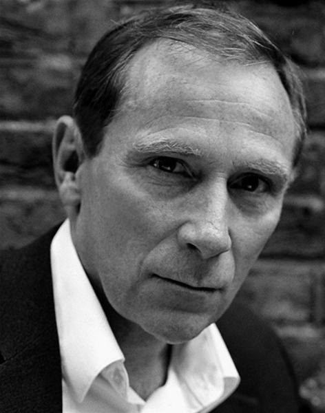 丹尼·韦伯 Danny Webb照片