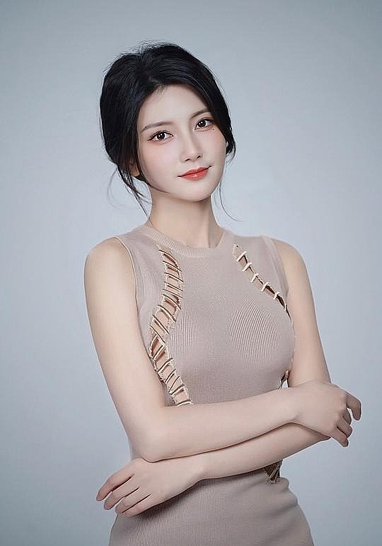 刘昕念 Xinnian Liu照片