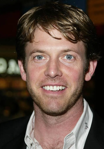 艾瑞克·斯图汉斯克 Erik Stolhanske照片