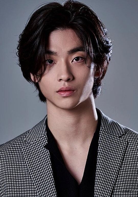 车柱完 Joo-Wan Cha照片