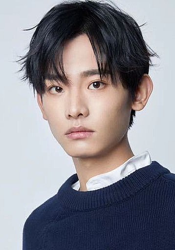 黄初尧 Chuyao Huang照片