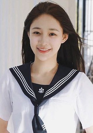 何适 Shi He照片
