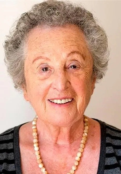 索尼娅·艾利曼 Sonia Elliman照片