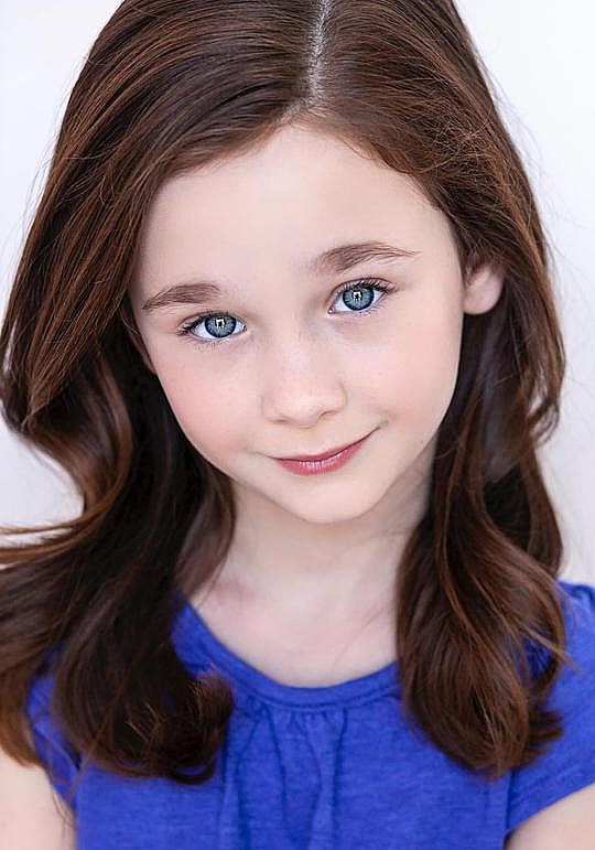 乔里·布莱克·罗森 Jorie Blake Rosen照片