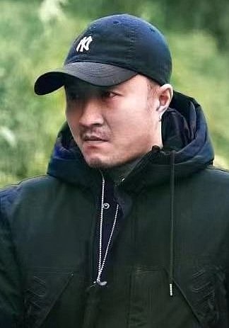 方毅武照片