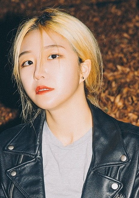 徐东仁 Janet Suhh照片