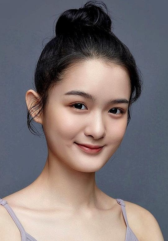 李紫一 Ziyi Li照片