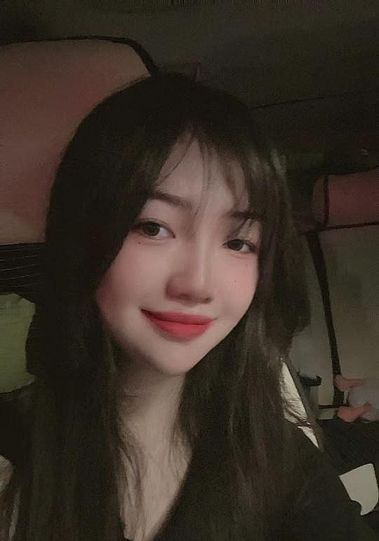 焦玮 Fiona照片