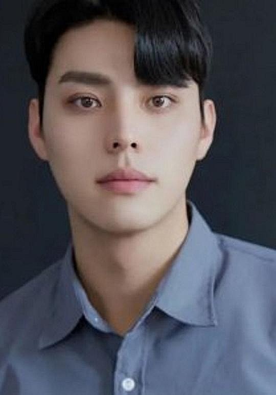 李在彬 Lee Jae Bin照片