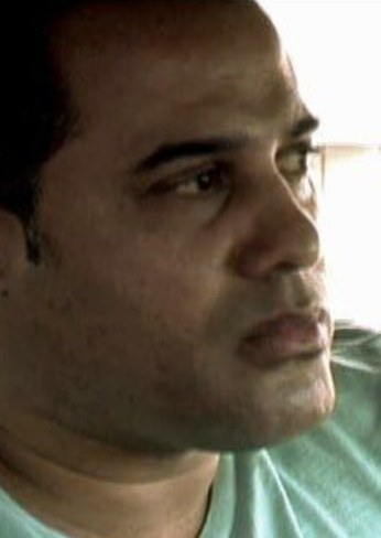 F·华伦天奴·莫拉莱斯 F. Valentino Morales照片