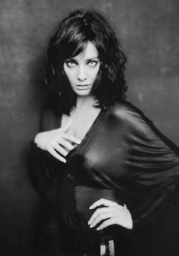 焦万娜·梅佐焦尔诺 Giovanna Mezzogiorno照片