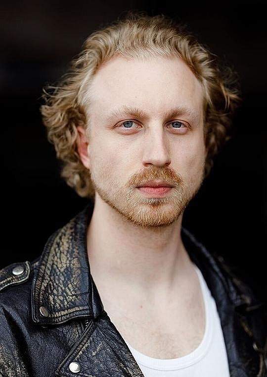 卢卡斯·伦特斯 Lucas Lentes照片