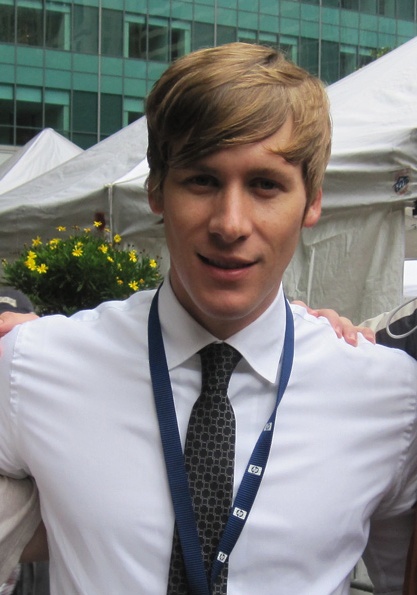 达斯汀·兰斯·布莱克 Dustin Lance Black照片