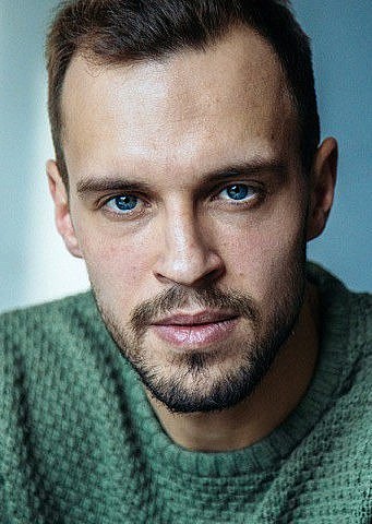 帕维尔·波波夫 Pavel Popov照片