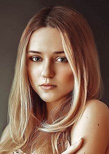 达里亚·鲁德诺克 Darya Rudenok照片