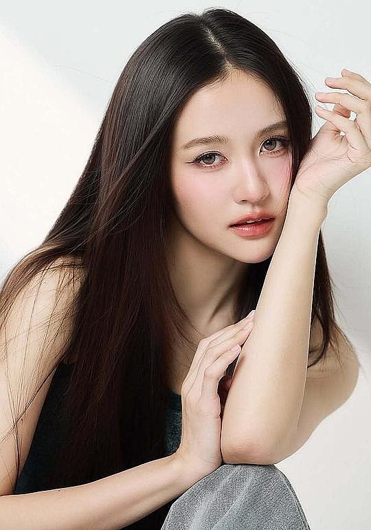 妮查·琵雅瓦塔纳农 Nicha Piyawattananon照片