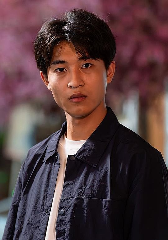 邹宇航 Yuhang Zou照片