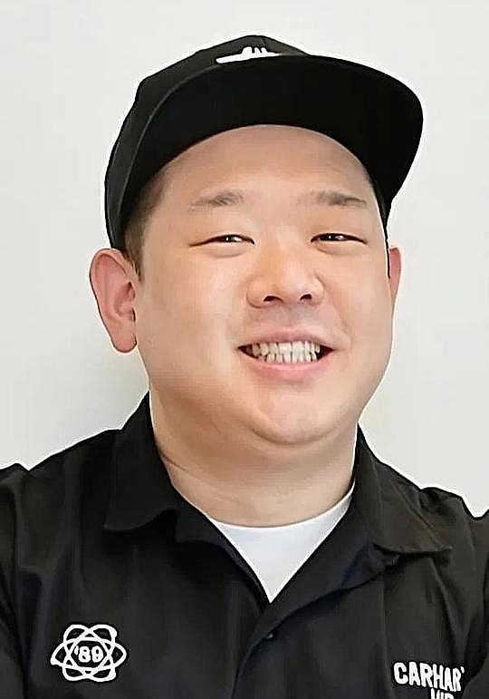 李焕镇 Lee Hwan-jin照片