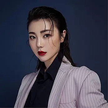 柳昭君 Zhaojun Liu照片