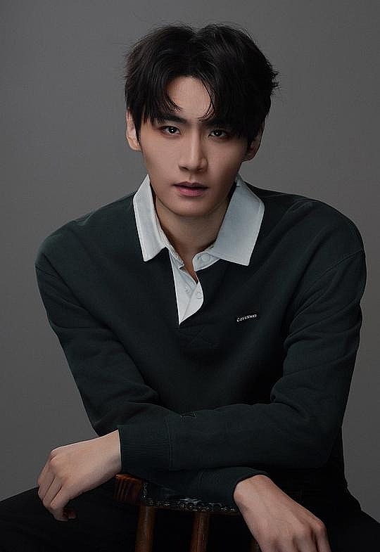 李昱唯 Yuwei Li照片