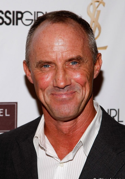 罗伯特·约翰·伯克 Robert John Burke照片