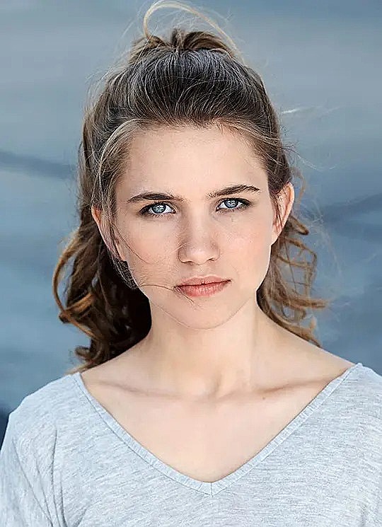 安娜·莉娜·施温 Anna-Lena Schwing照片