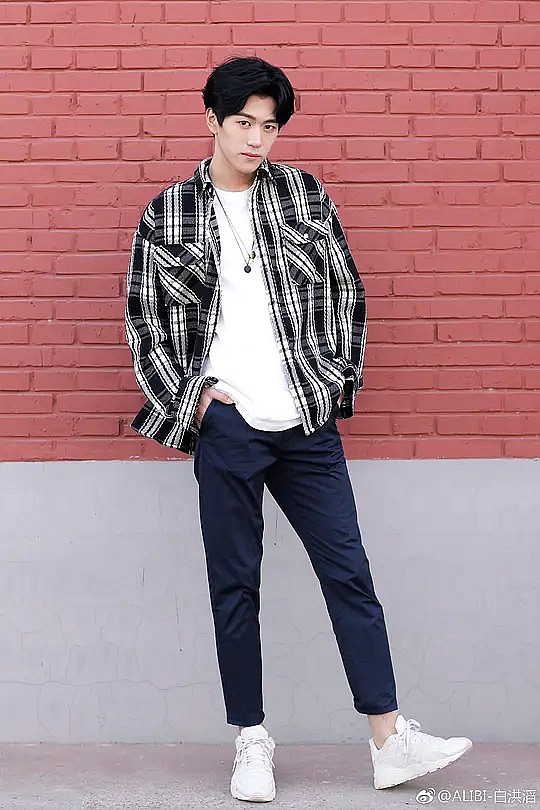 白洪滔 Hongtao Bai照片