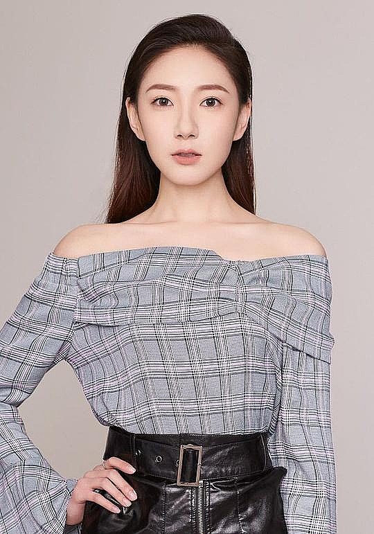 郭亭亭 Tingting Guo照片