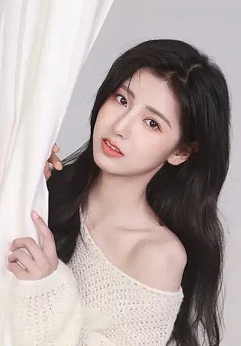 王槿 Jin Wang照片