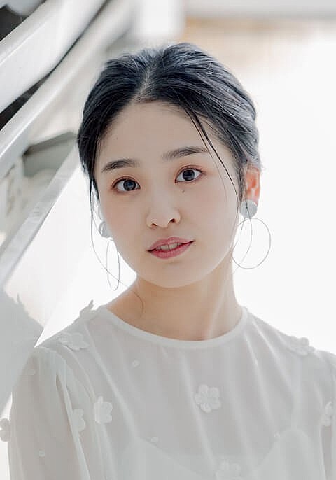 佐竹桃华 Momoka Satake照片