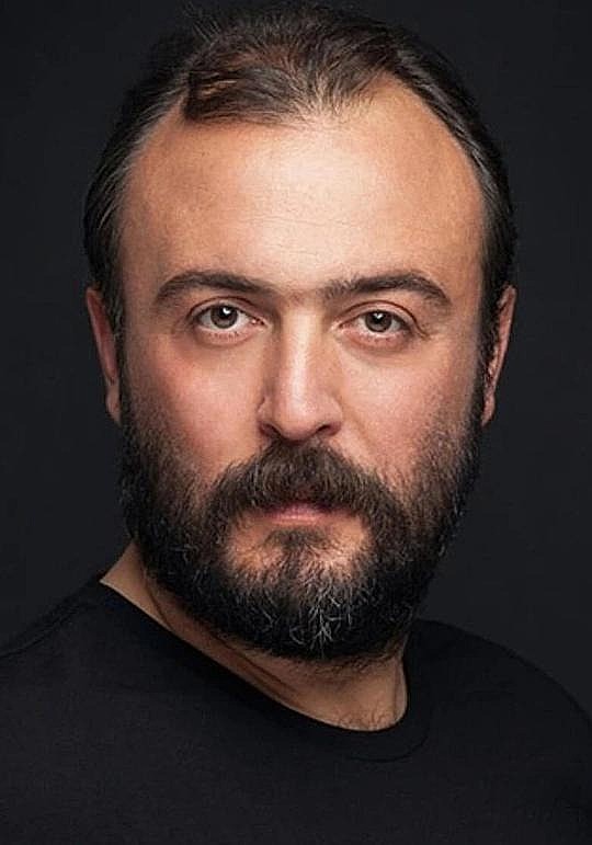 德尼兹·哈姆扎奥卢 Deniz Sen Hamzaoglu照片