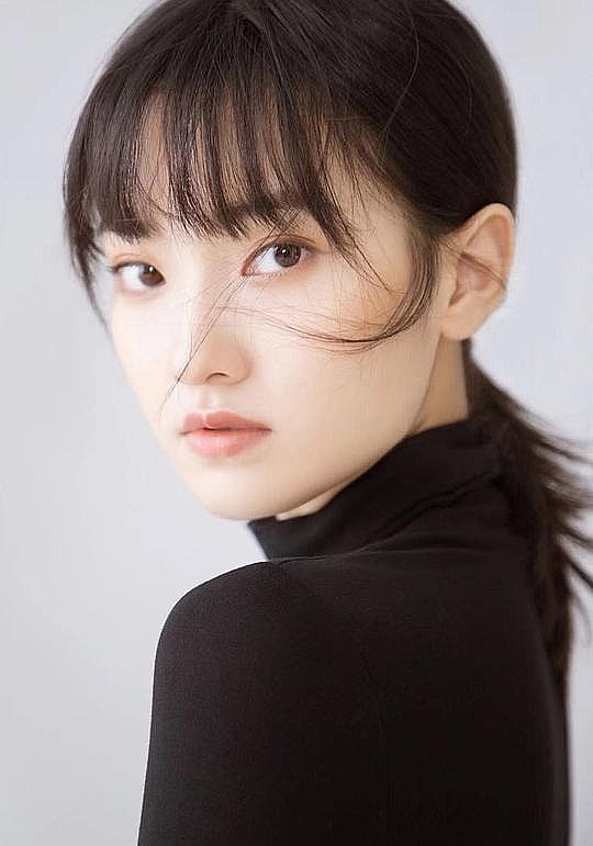 邓景文 Jingwen Deng照片